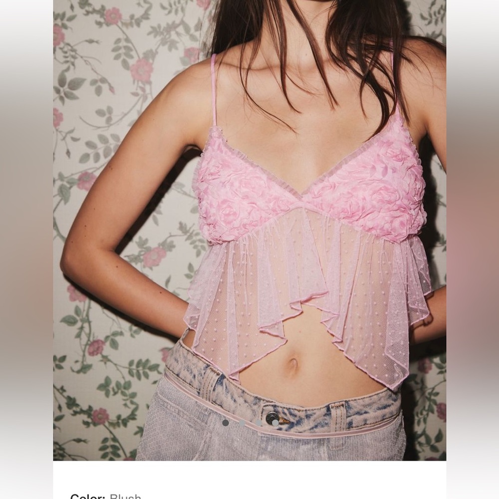 BRAND NEW URBAN OUTFITTERS TOP